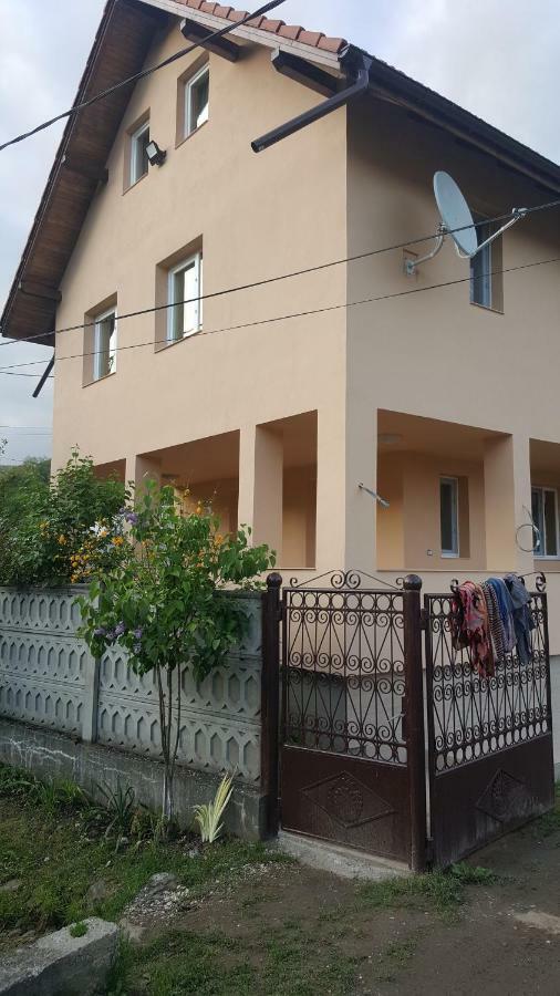La Bustea Hotel Hartagani Exterior foto